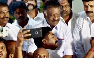 keralanews panneerselvam mla koovathur not allowed high security tightened