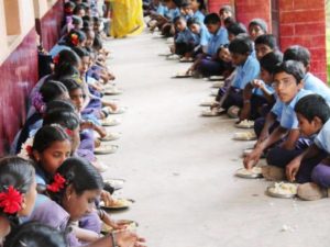 keralanews aadhar for school meals