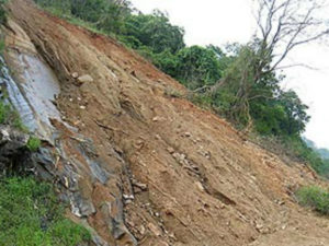 keralanews land slide in peruvamba