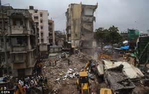 keralanews four storey building collapsed in mumbai