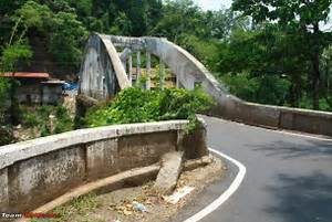 keralanews perumbadi lake view bridge exhausted