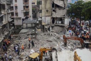 keralanews four persons were killed in the collapse of building in mumbai