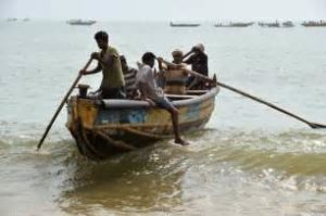 keralanews ship hits fishing boat in kollam coast