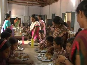 keralanews students with out aadhaar will not get lunch from school