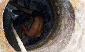 keralanews three person died in a manhole in delhi