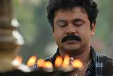 keralanews dileep got permission to attend the sraddha of his father