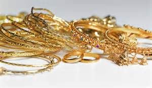 keralanews fake gold loan fraud case the missing gold ornaments was recovered by the police