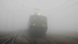 keralanews heavy fog in delhi 15 trains cancelled