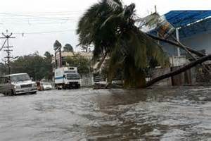 keralanews ockhi croses to tamilnadu from kerala coast