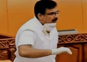 keralanews wearing mask and glouse in assembly chief minister and health monister critizises kuttiadi mla