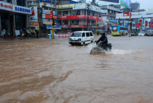 keralanews heavy rain continues in the state leave for schools canceled ten trains