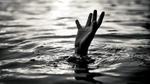 keralanews student drowned in the pond in kannur varam