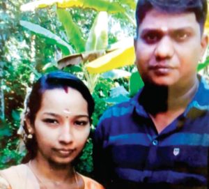 keralanews there is beaten mark on the dead body of couples who committed suicide in changanasseri