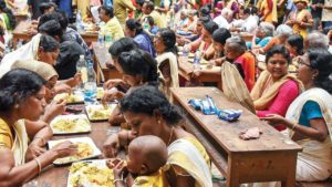 keralanews complaint that tried to take food items from relief camp to co operative societies