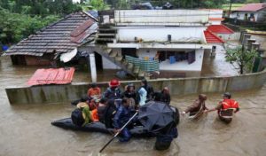 keralanews conducting rescue process using helicopter in pathanamthitta