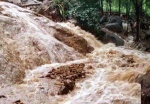 keralanews heavy rain alert in different places of kannur district