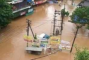 keralanews land slide in four places in kannur district