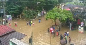 keralanews water level in chalakkudi decreasing rescue process continues to escape people trapped in muringoor meditation center