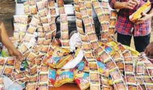 keralanews banned tobacco products seized from fast food shop in kanichar