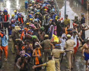 keralanews congress bjp leaders will visit sabarimala today and violate prohibitory order