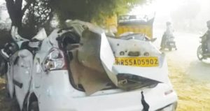 keralanews ten people in a family were killed when two truck hit the front and back of the car