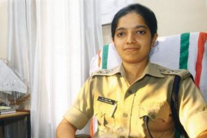 keralanews dgp handed over the investigation report against dcp chaithra teresa john in cpm party office raid to cheif minister