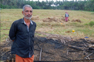 keralanews suresh keezhattoor said the news that vayalkkilikal end the strike was false