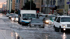 keralanews heavy rain and flood in uae traffic interrupted in many places