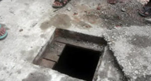 keralanews six died in tamilnadu after inhaling poisonous gas while cleaning septic tank