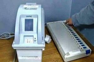 keralanews voting extended till 11pm after the voting machine was damaged