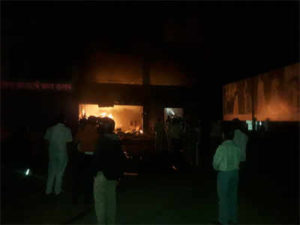 keralanews fire broke out in textile godown in pune five died