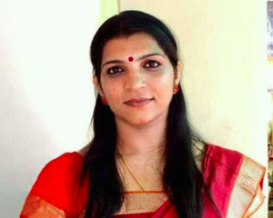 keralanews saritha nair will compete in amethi as independent candidate