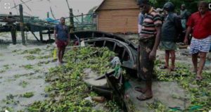 keralanews heavy rain in kerala sea erosion in ernakulam district hundreds of families were displaced