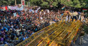 keralanews jnu students strengthen protest against fee hike conducting long march to parliament