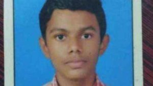 keralanews student dies when hammer falls on his head in school meet three teachers arrested