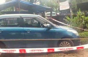 keralanews dead body of govt employee found inside the car in kannur town police started investigation