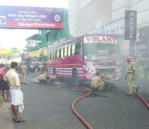 keralanews moving bus caught fire in kannur