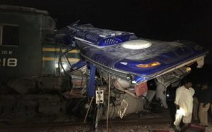 keralanews 18 died when train hits bus in karachi pakistan