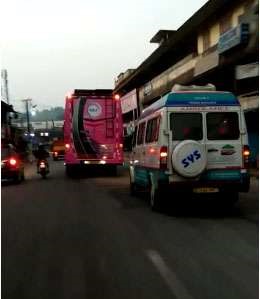 keralanews ambulance driver brutally beaten by tourist bus employes when trying to overtake the bus