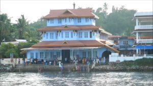 keralanews corona virus temporarily suspended daily poojas in parassinikadavu muthappan temple