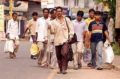 keralanews tamilnadu natives in kannur collectorate With the demand to go home town