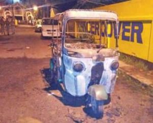 keralanews auto driver committed suicide after setting ablaze in kochi