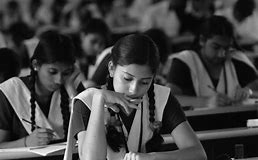 keralanews central govt give permission to conduct sslc plus two exams no exam centers in hot spots