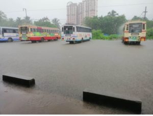 keralanews heavy rain in the state flood in kochi train traffic was disrupted due to landslide in kottayam