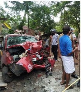 keralanews two died in a car accident in kasarkode neleswaram