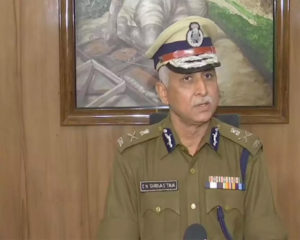 keralanews disha ravis arrest is legal and doesnt differentiate between a 22 year old or 50 year old says delhi police commissioner s n shrivastava