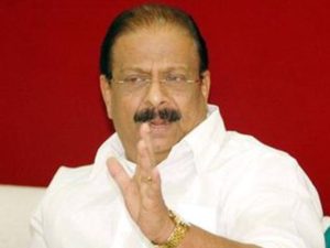 keralanews k sudhakaran with harsh criticisam against oomenchandi ramesh chennithala and venugopal in candidate selection