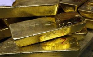 keralanews gold worth one crore rupees seized from mangaluru airport three including two malayalees arrested