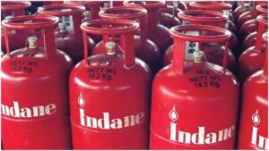 keralanews 25 rupees hike for domestic lpg cylinders revised rates from today