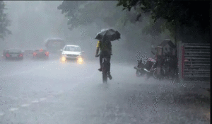 keralanews low pressure strengthens chance for heavy rain in the state today and tomorrow yellow alert in ten districts